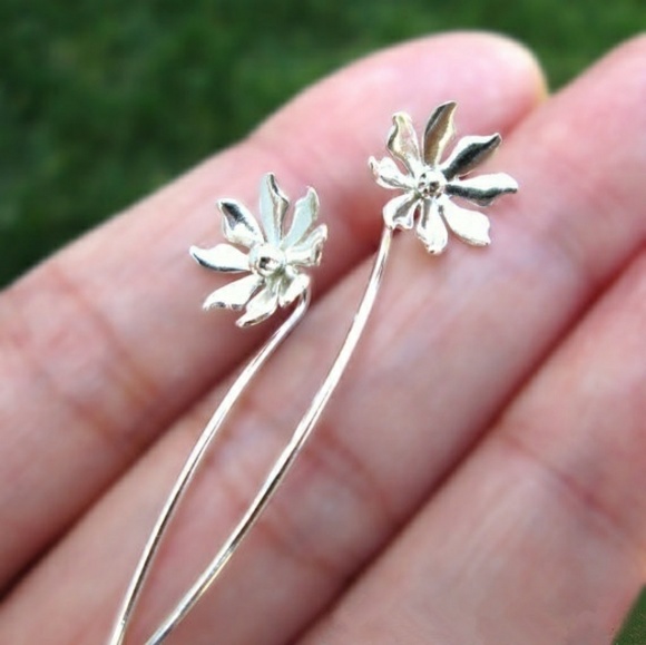 Silver Flower Threader Earrings - Picture 2 of 2
